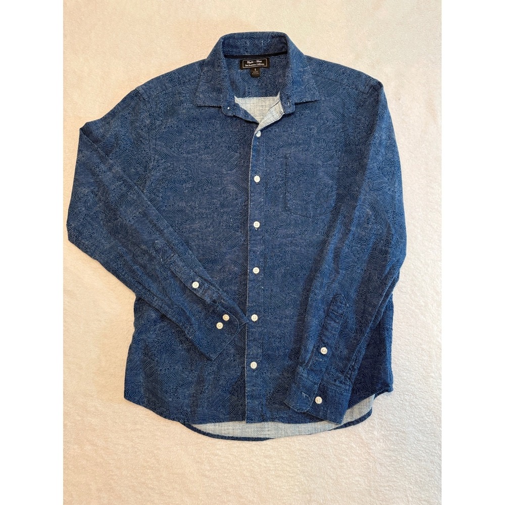 Blade + Blue Mens Indigo Wave Print Button Down Shirt Made in USA Small